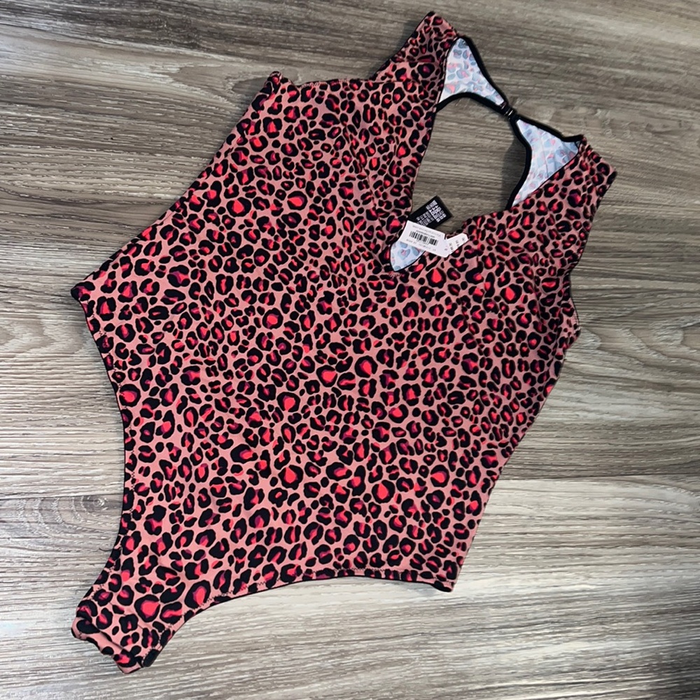 💕vs leopard one piece